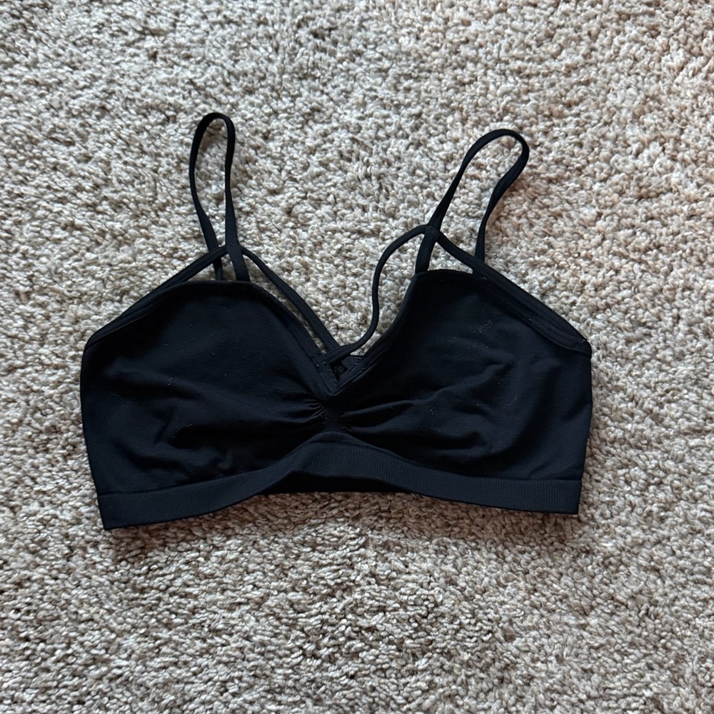 LF Love Mar Black Bralette OS Black love, Mar bralette Criss Cross front - Picture 2 of 2